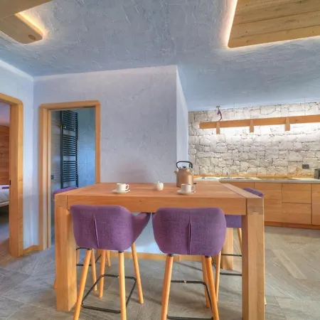 Tana Del Picchio Apartment Falcade