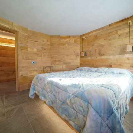 Tana Del Picchio Apartment Falcade